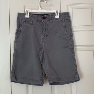 American Eagle Men’s Gray Shorts Size 28